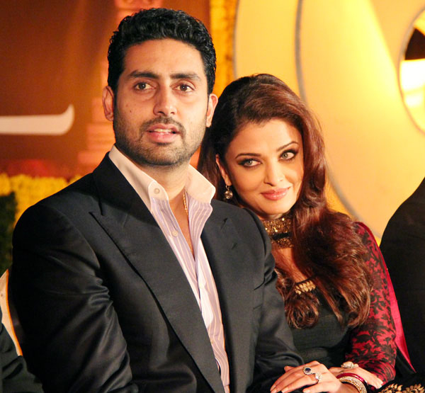 Aishwarya Rai Bachchan and Abhishek Bachchan, happy wedding anniversary!